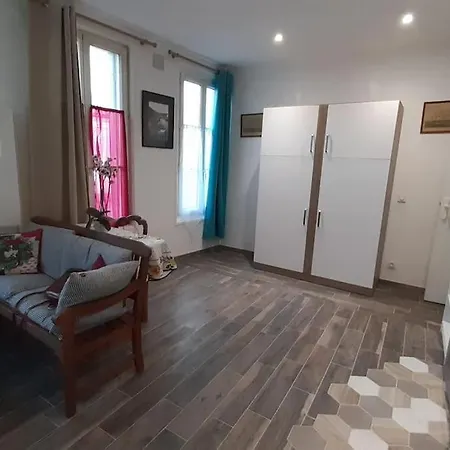 Studio Refait A Neuf De Plein-pied Apartament Rochefort (Charente-Maritime)