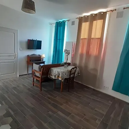 Studio Refait A Neuf De Plein-pied Apartament *